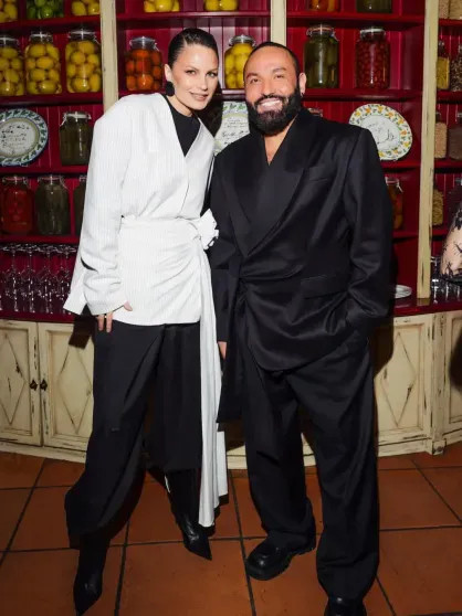 Светлана Бондарчук, Ксения Бородина с мужем и Вика Газинская отметили день рождения Сердара Камбарова Сердара, рождения, Сердар, Камбаров, Власова, КамбароваДень, Бородина, Бондарчук, Камбарова, певица, Александра, КамбаровСердар, Елена, мужем, Ксения, после, Газинская, пришли, отметил, поздравить