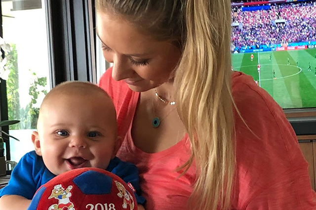 Энрике Иглесиас сыграл в футбол с подросшим сыном sundaymood