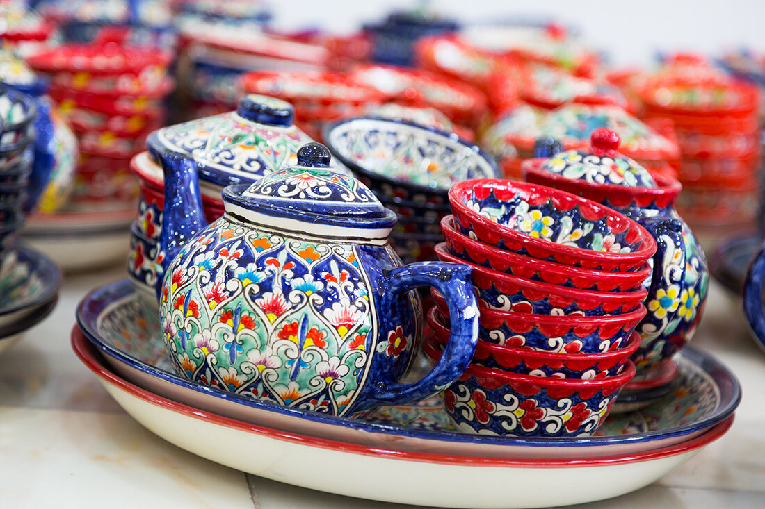 Узбекистан. Как рождается яркая керамика, которую так любят туристы 