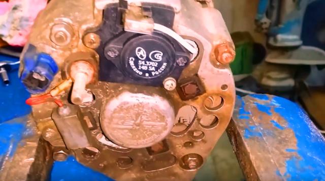 Почему не работает генератор на ВАЗ 2107