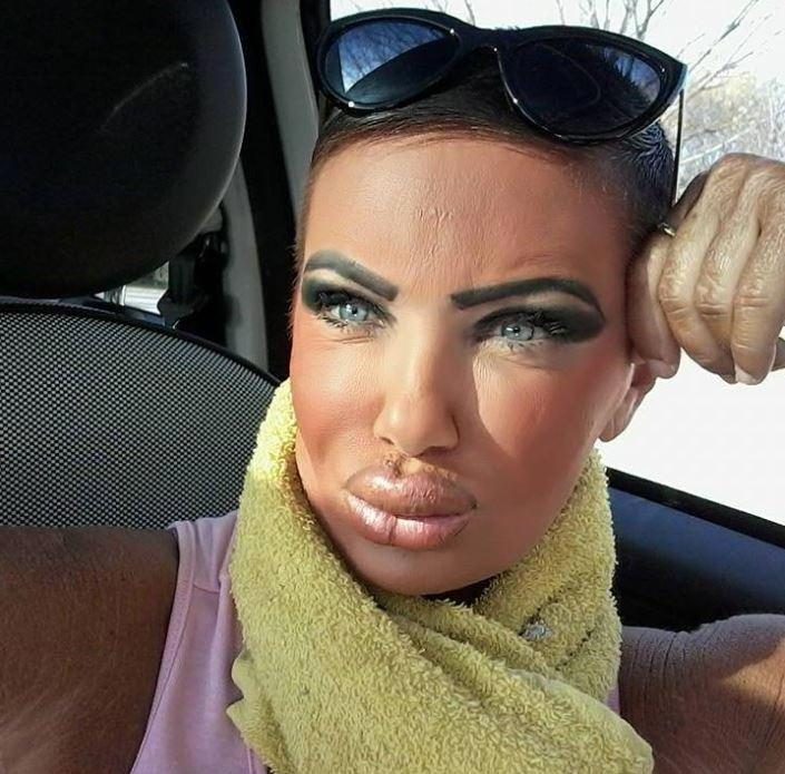 25 чудиков, которые решили увеличить губы, но что-то пошло не так 25 чудиков, которые решили увеличить губы, но что-то пошло не так