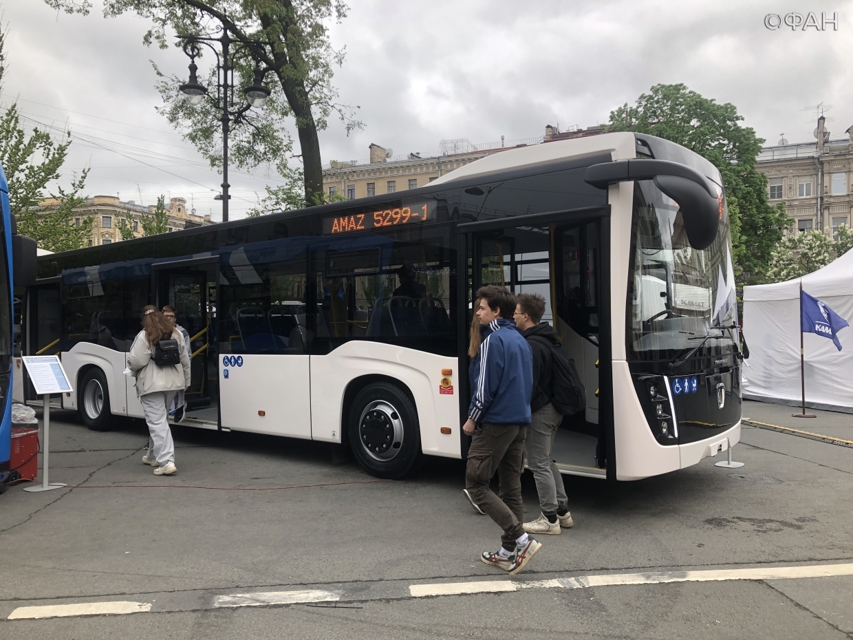 Мэрия Ростова опровергла информацию о возгорании автобуса в городе