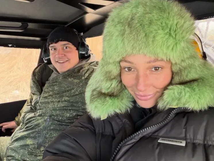 Татьяна Навка с детьми на Алтае, а Настя Ивлеева на берегу Финского залива: как звёзды провели выходные Навка, КиценкоПолина, ДиброваПолина, НавкаТатьяна, отдыха, Полина, время, России, Дмитрия, Настя, ИвлееваПолина, ИвлеевойНастя, Насти, ИвлееваФото, ИвлееваНастя, Российские, Бегак, ЖасминЖасминФилипп, КиценкоРанее, ЖасминФото