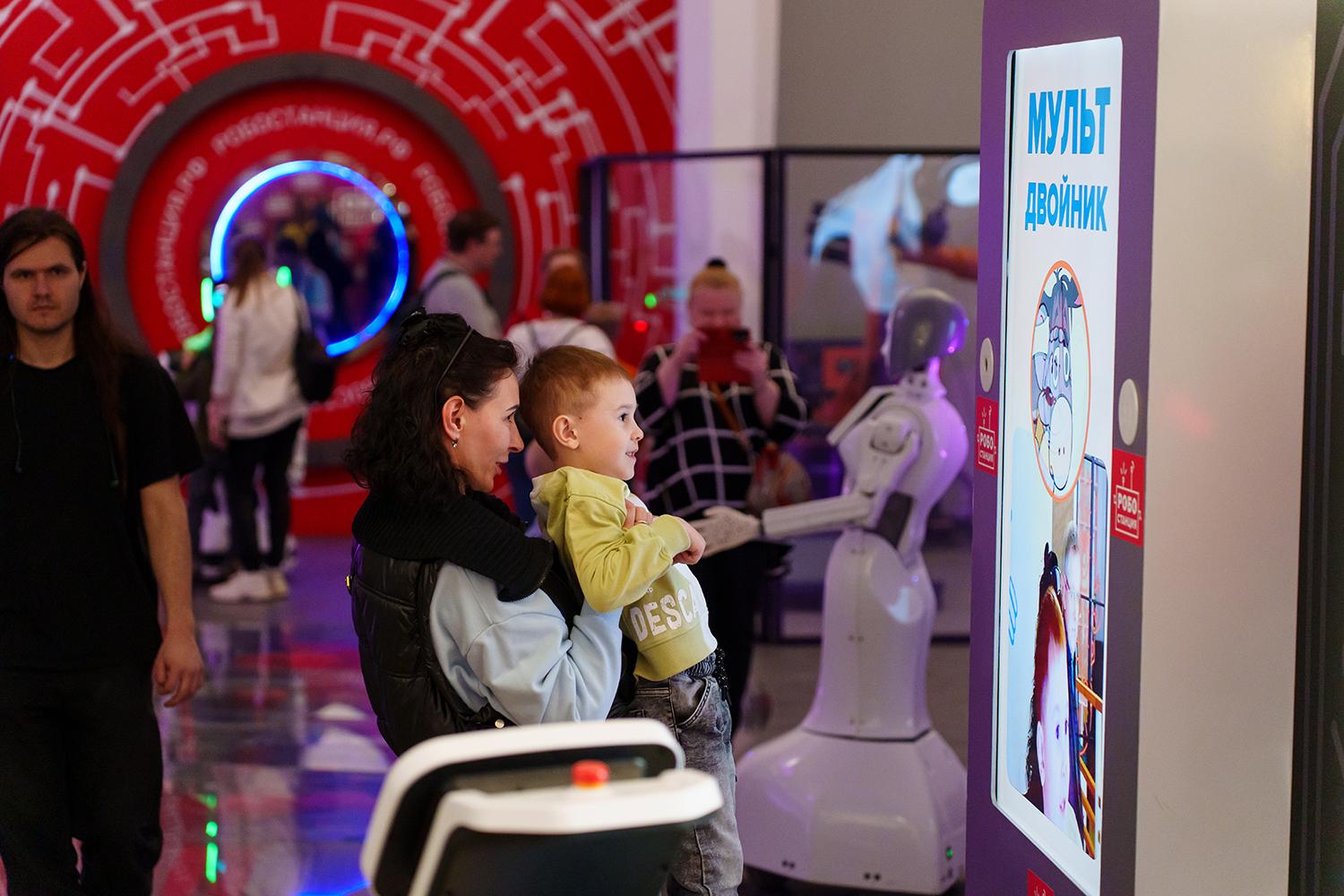 Встреча с настоящим космонавтом и шоу роботов: куда сходить 12 апреля с ребенком Встреча с настоящим космонавтом и шоу роботов: куда сходить 12 апреля с ребенком расскажет, путешествие, «Робостанции», космонавтики, станет, также, выставке, космических, космонавты, апреля, узнают, помощью, космосе, жизни, поделится, смогут, настоящие, Вселенной, очаровательный, «Правда