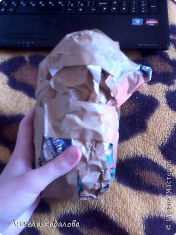 Мастер-класс Поделка изделие Выпускной Лепка Моделирование конструирование Плетение МК Ежика-флейтиста и еще кое что Бумага газетная Бумага гофрированная Пластика Шпагат фото 5