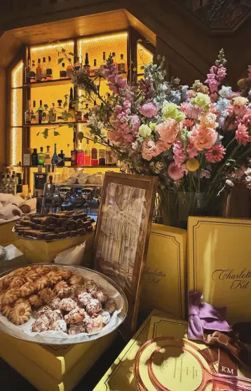 Стеша Маликова, Надежда Стрелец, Наталья Гольденберг и Оксана Рим отметили день рождения Ксении Китаевой рождения, Китаева, Ксении, Ксения, Стрелец, КитаевойДень, другие, Хоронжук, гостей, Надежда, Стеша, Полина, Зеленова, стиле, ресторане, Китаевой, собрала, бренд, КитаевойКсения, Кристина