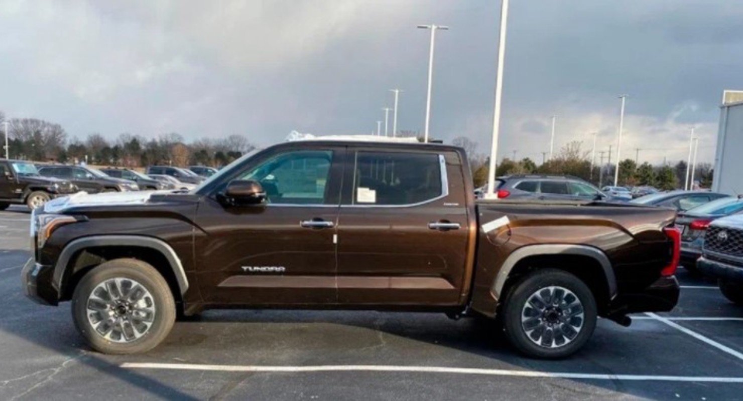 Очень дорогие японские авто, которые продаются в России