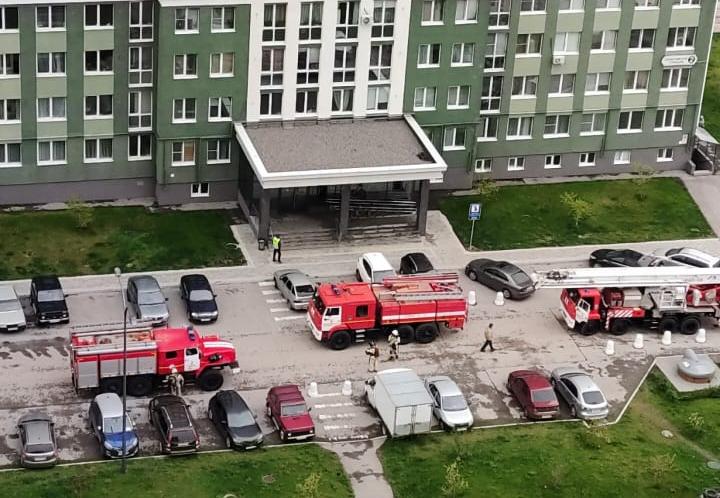 В Олимпийский городок Рязани приехали пожарные машины