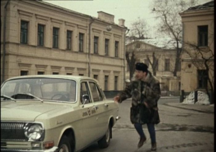 Давайте посмотрим на места съемок старых советских фильмов