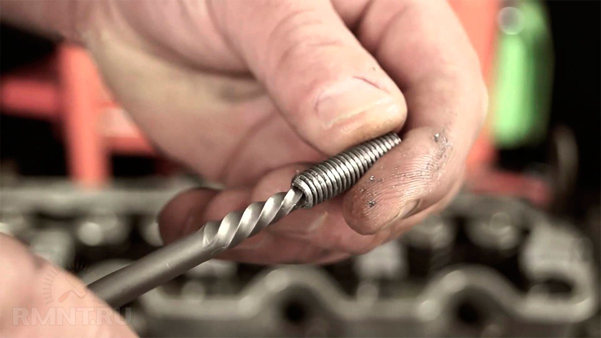 Как выкрутить ржавые винты, если они намертво застряли Как выкрутить ржавые винты, если они намертво застряли