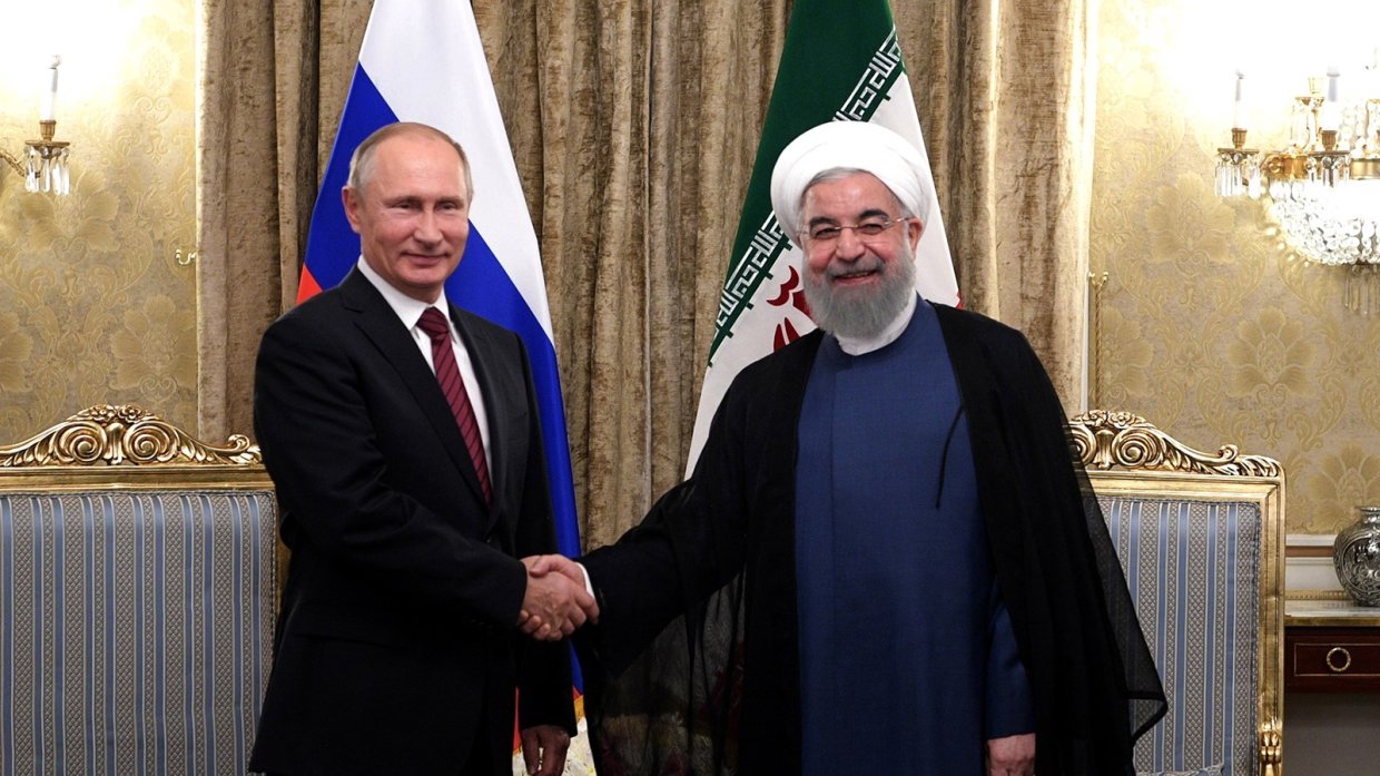 Песков заявил о переносе саммита президентов России, Азербайджана и Ирана