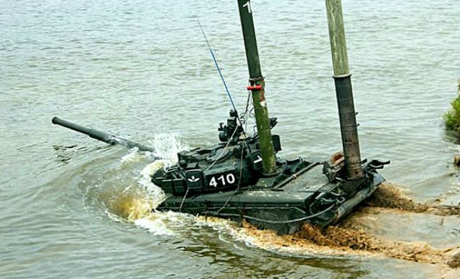 Подводная поездка на танке