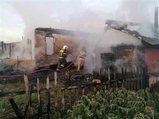 Пожилой мужчина погиб на крупном пожаре в поселке под Сызранью