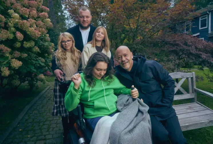 Сергей Бондарчук впервые рассказал о взрослении с сестрой, у которой ДЦП