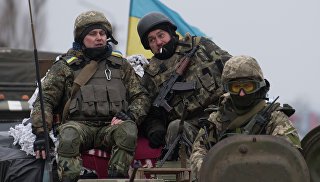 Украинские военнослужащие в Донбассе. Архивное фото