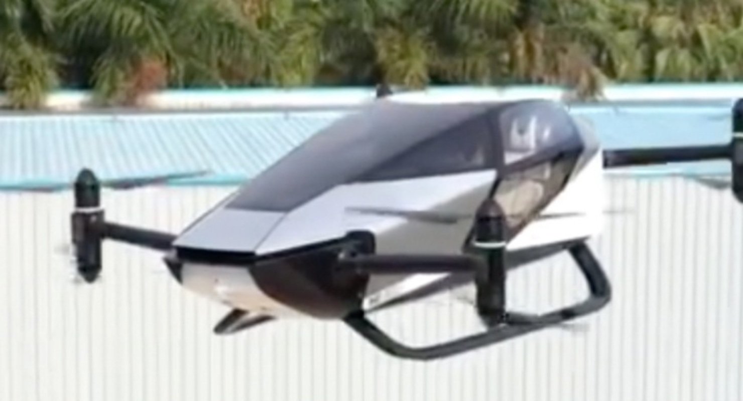 Летающий автомобиль Xpeng X2 может перевозить 560 кг груза на скорости до 130 км/ч Автомобили
