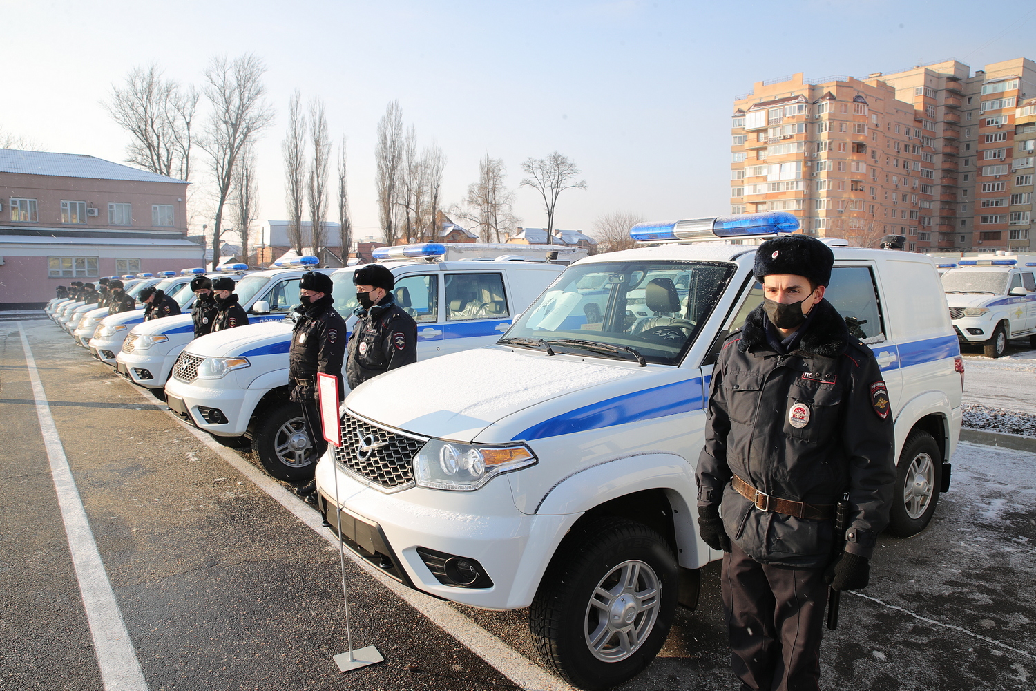 Полиция ростов на дону. Полиция МВД машина. Полицейский УАЗ. Новые полицейские машины. УАЗИК полиция Сокольники.