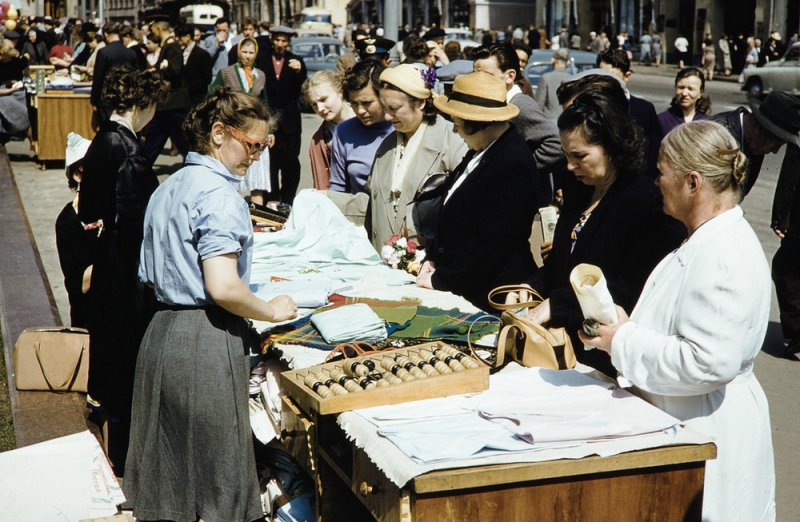 Уличная торговля в Москве 1959 года глазами фотографа The New York Times