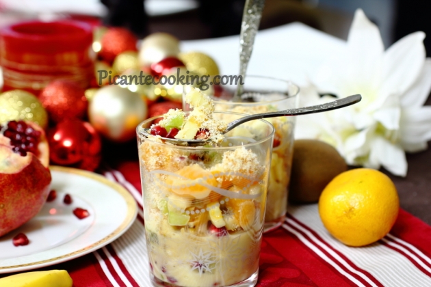 Зимний фруктовый салат с ликером десерты,кулинария,напитки,салаты