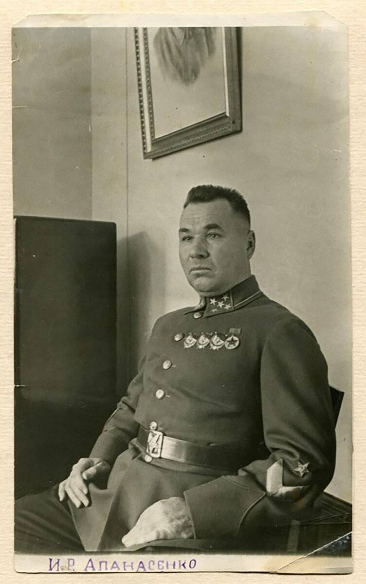 Сталин прощал ему мат. Кто он: генерал-бунтарь и солдат русского народа? Сталин прощал ему мат. Кто он: генерал-бунтарь и солдат русского народа? история