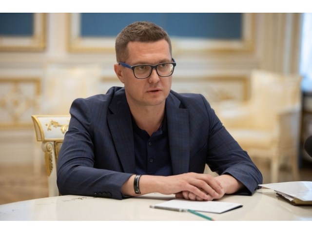 Владимир Третий, ЗЕ и слуги украина