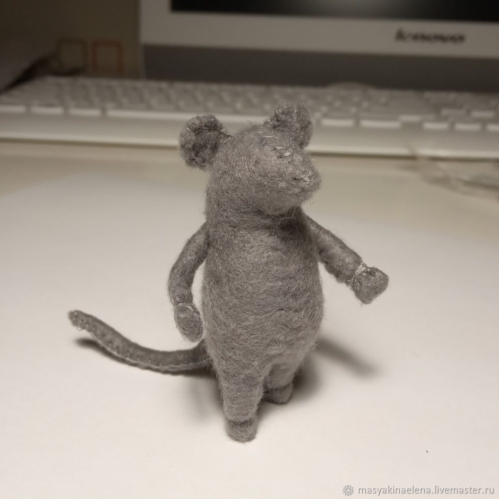 Мастерим мышонока из фетра своими руками Мастерим мышонока из фетра своими руками валяние из шерсти,игрушки,мышенок,рукоделие,своими руками,сделай сам