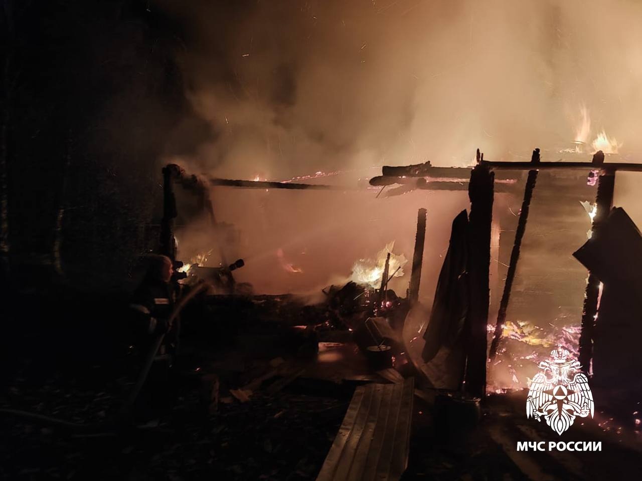В Тверской области сгорел дачный дом