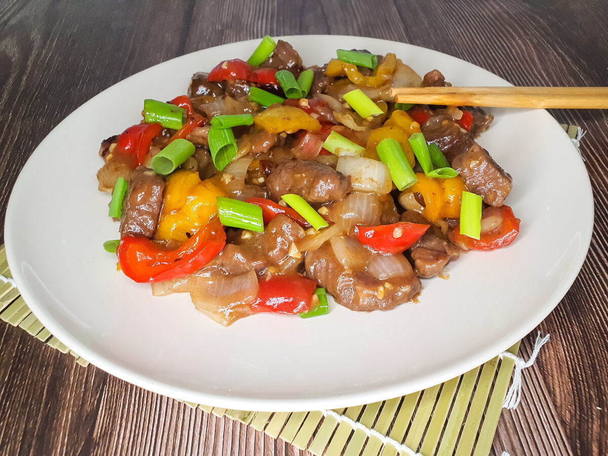 Говядина по-монгольски для тех, кто ищет новые рецепты мясных блюд