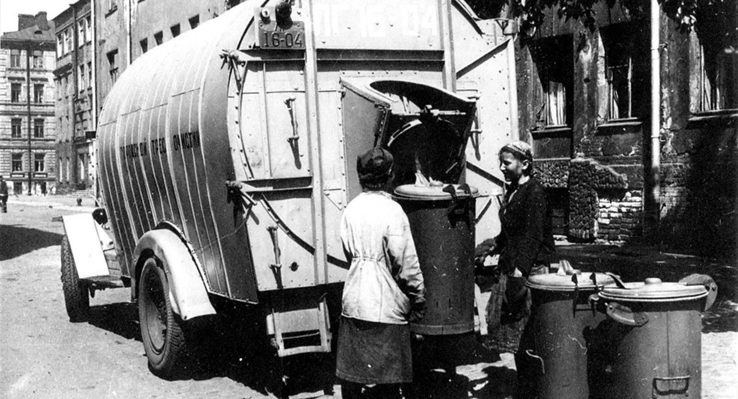 История мусоровозов СССР: от ЗиС-5 до КАМАЗа