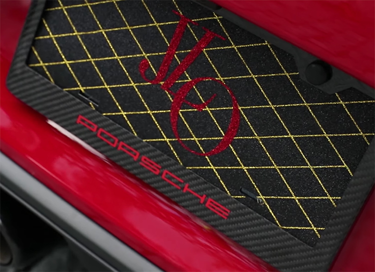 Джей Ло не водит машину: почему Алекс Родригес решил подарить ей на день рождения спорткар Джей Ло не водит машину: почему Алекс Родригес решил подарить ей на день рождения спорткар Звезды,Звездные пары