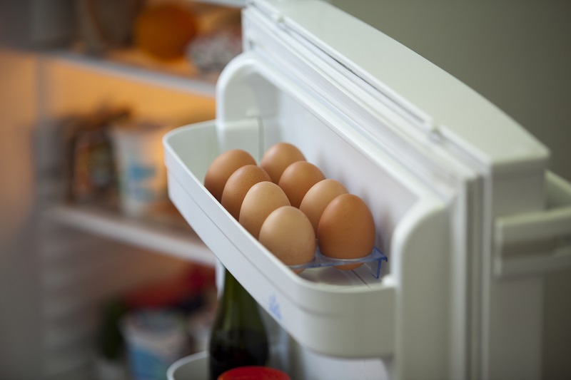 хранение яиц в холодильнике
