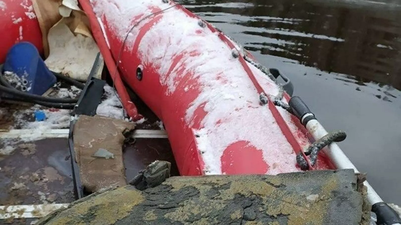 Потерпевший крушение вертолёт в Вологодской области подняли из реки
