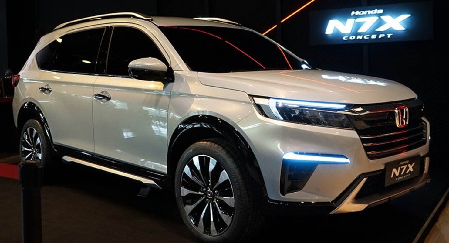 Honda показала кроссовер BR-V нового поколения на патентных изображениях