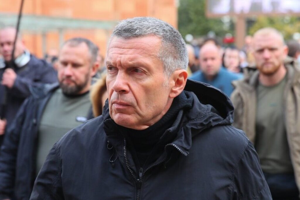 Посол Парамонов назвал «ударом в штангу» претензии Рима из-за слов Соловьева