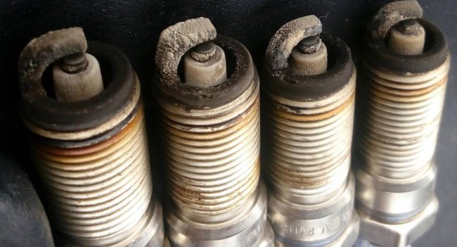 По каким причинам не заводится двигатель автомобиля? По каким причинам не заводится двигатель автомобиля? Автограмота