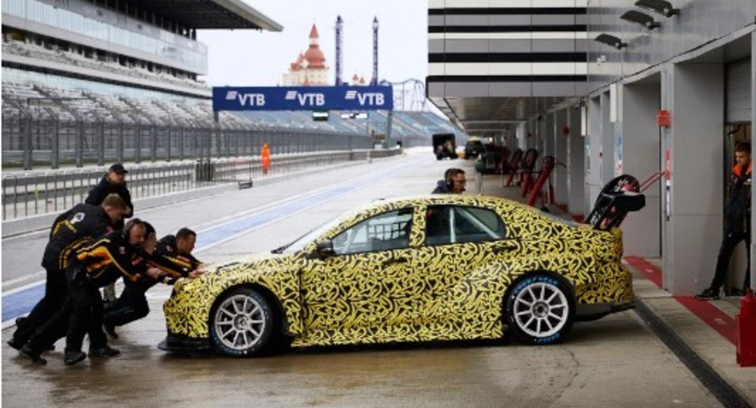 Что показали тесты новой Lada Vesta NG TCR Автоспорт