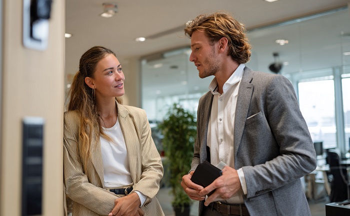 Используйте мягкие конструкции. / Фото: Midjourney