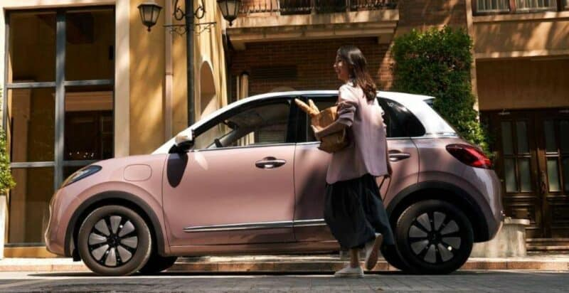 Wuling Bingo будет запущен 29 марта, цена начинается с 10 100 долларов США