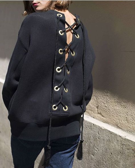 Акцент на шнуровку одежда,рукоделие,своими руками,шнуровка в одежде