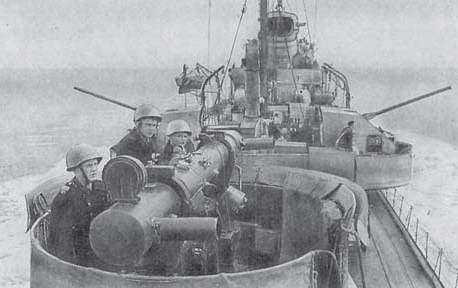 Модернизации советских линкоров: противоминный калибр и торпеды вмф