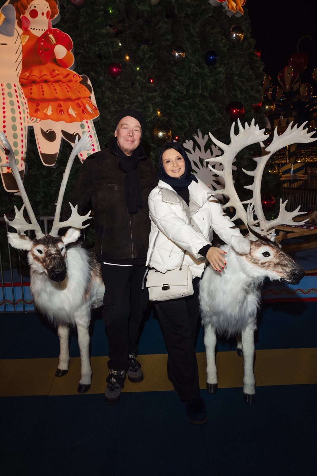  Лиза Моряк, Юлия Пересильд и Милош Бикович