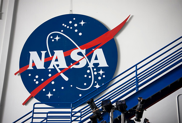 Эмблема НАСА