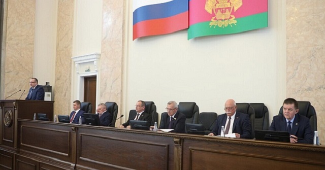 В Законодательном собрании Краснодарского края состоялась очередная сессия