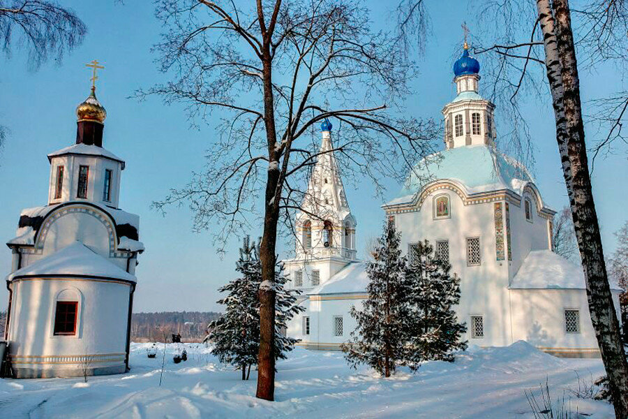 Храм в лесном городке одинцовского