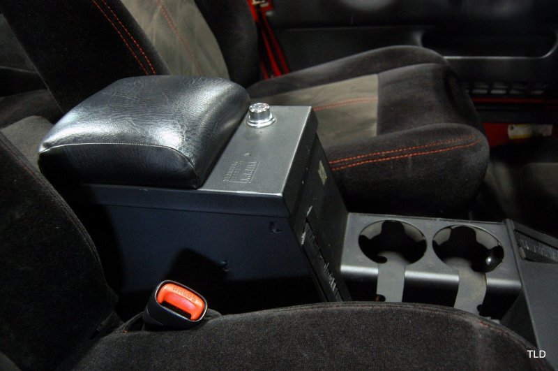 Сердце гадюки в теле ковбоя: необычный гибрид Jeep и Dodge dodge, jeep, авто, автомобили, внедорожник, джип, свап, тюнинг
