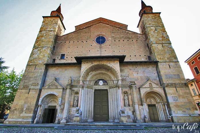 Готическая архитектура Италии: Собор в Фиденце