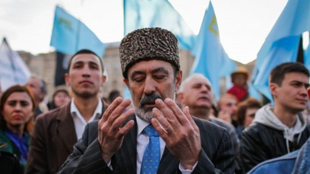 Порошенко с треском закрывает Меджлис. Кто следующий? 