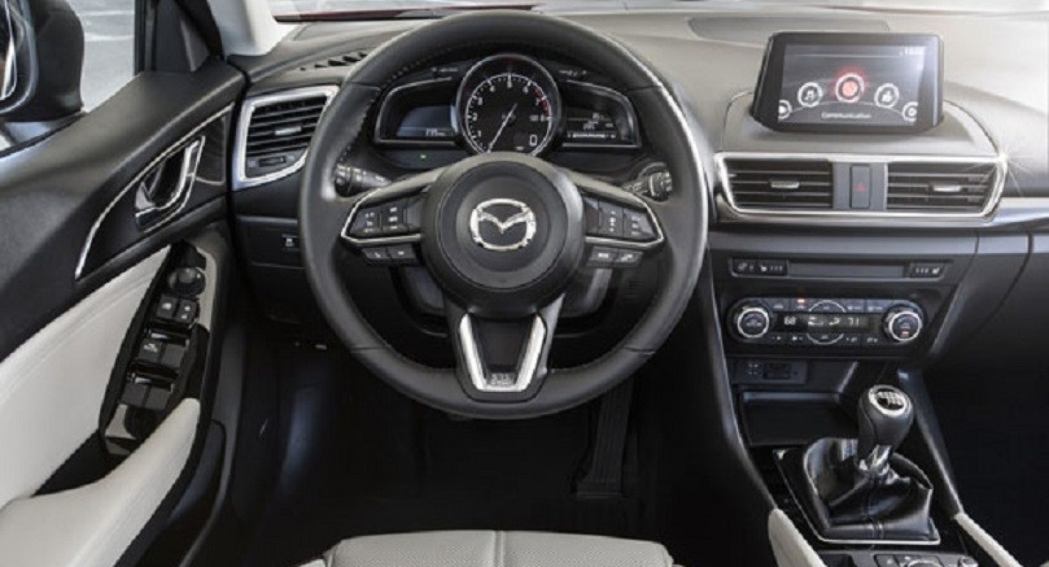 Внешность и салон кроссовера Mazda CX-60 рассекретили на официальных снимках Автомобили