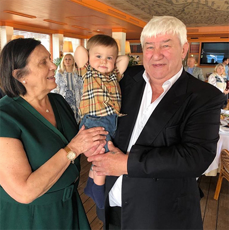 Александр Овечкин и Настасия Шубская поделились фотографиями старшего сына по случаю его дня рождения Дети,Дети знаменитостей