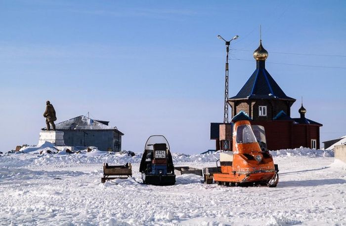 Транспорт в суровом Диксоне./Фото: trinixy.ru